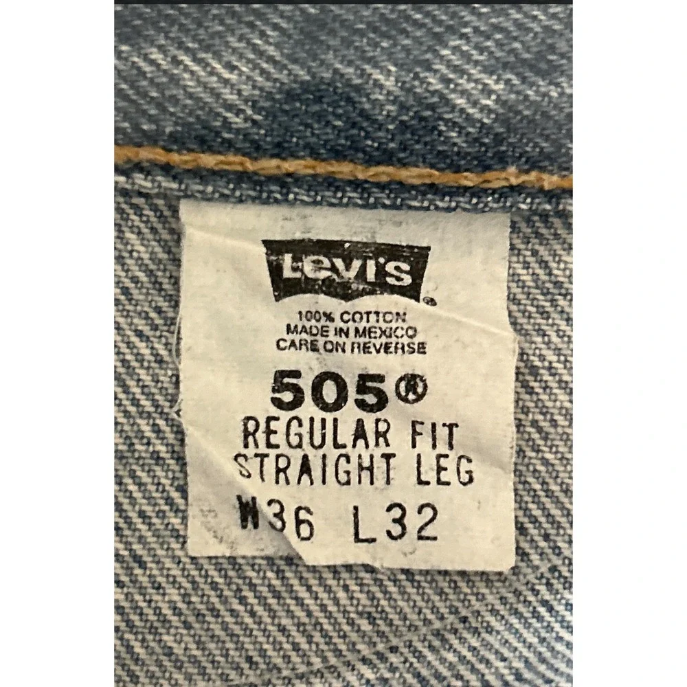 Vintage‎ Levis 505 Mens Vintage Regular Fit Straight Jeans Light Wash Blue 36x32